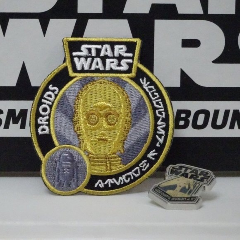 Funko Star Wars Smuggler's Bounty Exclusive 3-CPO R2 Patch & Battle Droid Pin